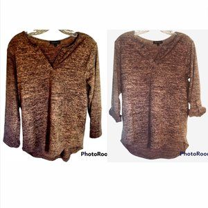 Chances R V-neck Pullover sweater Size S